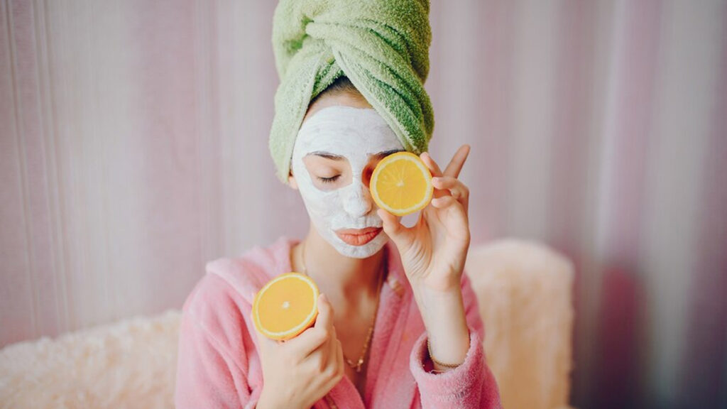 Masker Wajah yang Nyaman: Pilih Bahan dan Bentuk agar Kulit Tetap Sehat